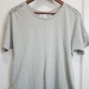 Old Navy Grey maternity t-shirt blouse